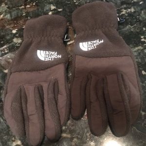 Brown Northface women’s gloves